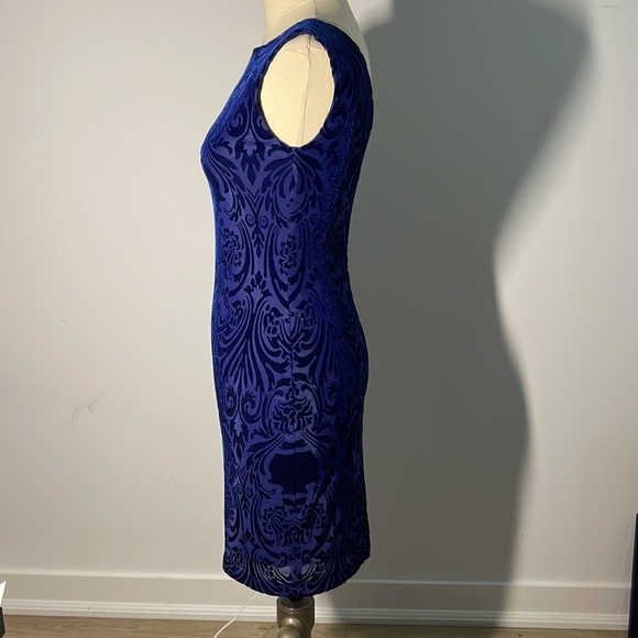 NEW BLUE VELVET DRESS - Picture 2 of 5
